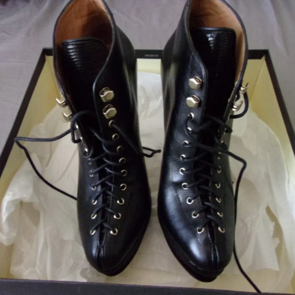 Ann Taylor Lace Up Platform Boot - Picture 1 of 12